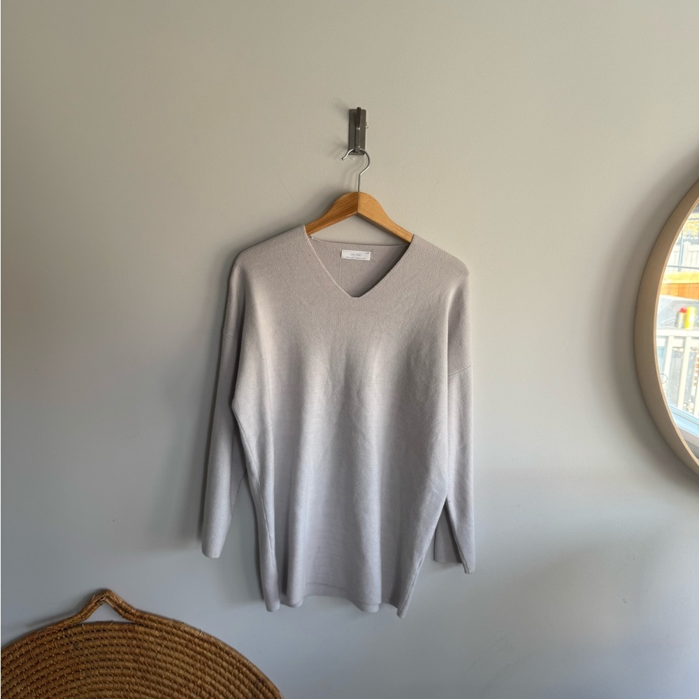 OAK + FORT Men's V-Neck Sweater - Soft Gray